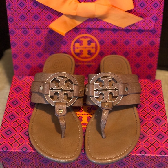 Tory Burch Shoes - Tory Burch Amanda Flat Thong- Tumbled leather